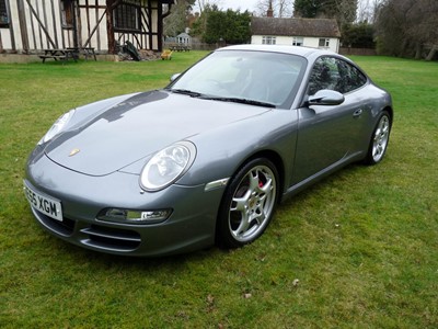Lot 28 - 2005 Porsche 911 Carrera 2S