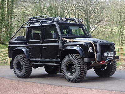 Lot 322 - 2007 Land Rover Defender 110 2.4 TDCi XS Double Cab Pickup