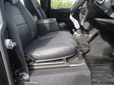 Lot 322 - 2007 Land Rover Defender 110 2.4 TDCi XS Double Cab Pickup