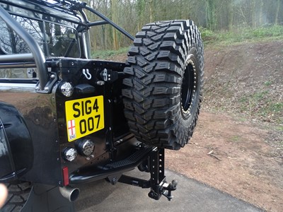 Lot 322 - 2007 Land Rover Defender 110 2.4 TDCi XS Double Cab Pickup