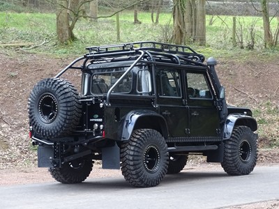 Lot 322 - 2007 Land Rover Defender 110 2.4 TDCi XS Double Cab Pickup
