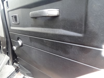 Lot 322 - 2007 Land Rover Defender 110 2.4 TDCi XS Double Cab Pickup