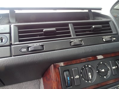 Lot 362 - 1991 Mercedes-Benz SL 500