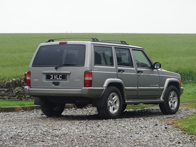 Lot 348 - 2000 Jeep Cherokee 4.0 Classic