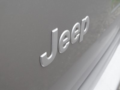 Lot 348 - 2000 Jeep Cherokee 4.0 Classic