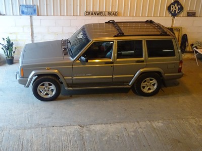 Lot 348 - 2000 Jeep Cherokee 4.0 Classic
