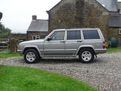 Lot 348 - 2000 Jeep Cherokee 4.0 Classic
