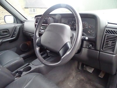 Lot 348 - 2000 Jeep Cherokee 4.0 Classic