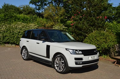 Lot 359 - 2015 Range Rover Vogue 4.4 SDV8