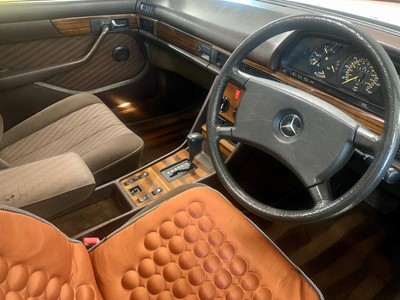 Lot 371 - 1984 Mercedes-Benz 280 SE