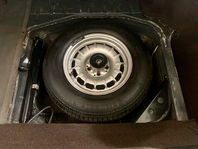 Lot 371 - 1984 Mercedes-Benz 280 SE