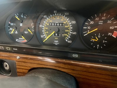 Lot 371 - 1984 Mercedes-Benz 280 SE
