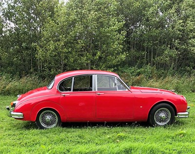 Lot 372 - 1968 Jaguar 340