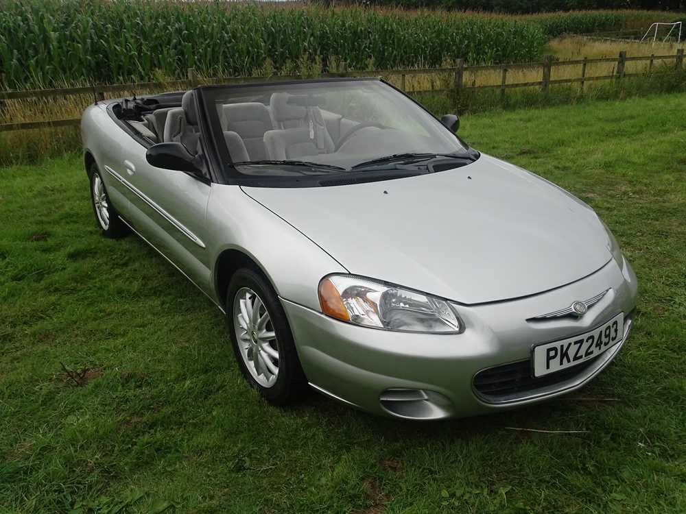 Lot 320 - 2002 Chrysler Sebring 2.7 LXi Convertible
