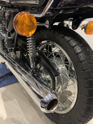 Lot 210 - 1975 Kawasaki H2C 750