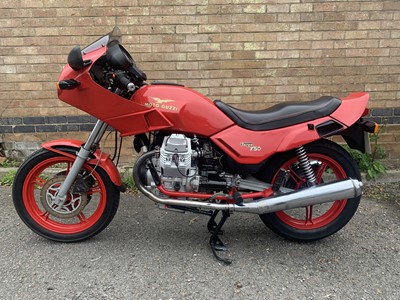 Lot 213 - 1993 Moto Guzzi Targa 750