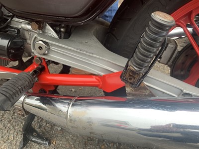 Lot 213 - 1993 Moto Guzzi Targa 750