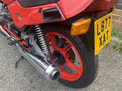 Lot 213 - 1993 Moto Guzzi Targa 750