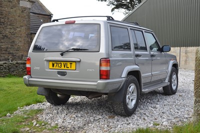 Lot 330 - 2000 Jeep Cherokee 4.0 Classic