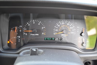 Lot 330 - 2000 Jeep Cherokee 4.0 Classic