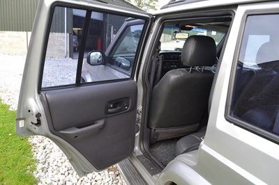 Lot 330 - 2000 Jeep Cherokee 4.0 Classic