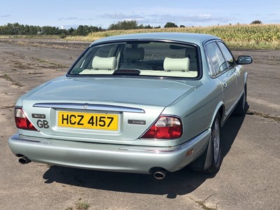 Lot 349 - 1999 Jaguar XJ8 4.0 Sovereign