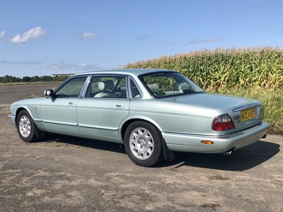 Lot 349 - 1999 Jaguar XJ8 4.0 Sovereign