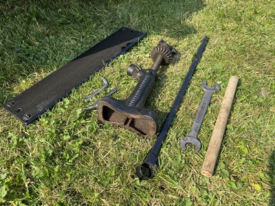 Lot 73 - 1927 MG 14/40 Featherweight Fabric Sporting Saloon
