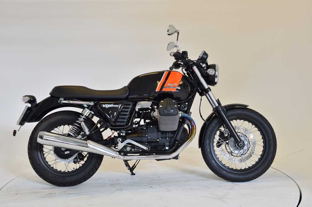 Lot 162 - 2016 Moto Guzzi V7 Special