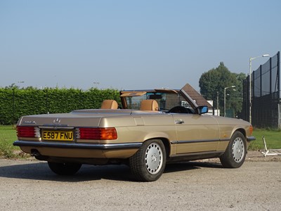 Lot 35 - 1987 Mercedes-Benz 300 SL