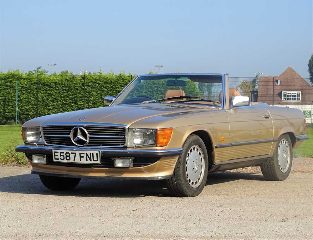 Lot 35 - 1987 Mercedes-Benz 300 SL