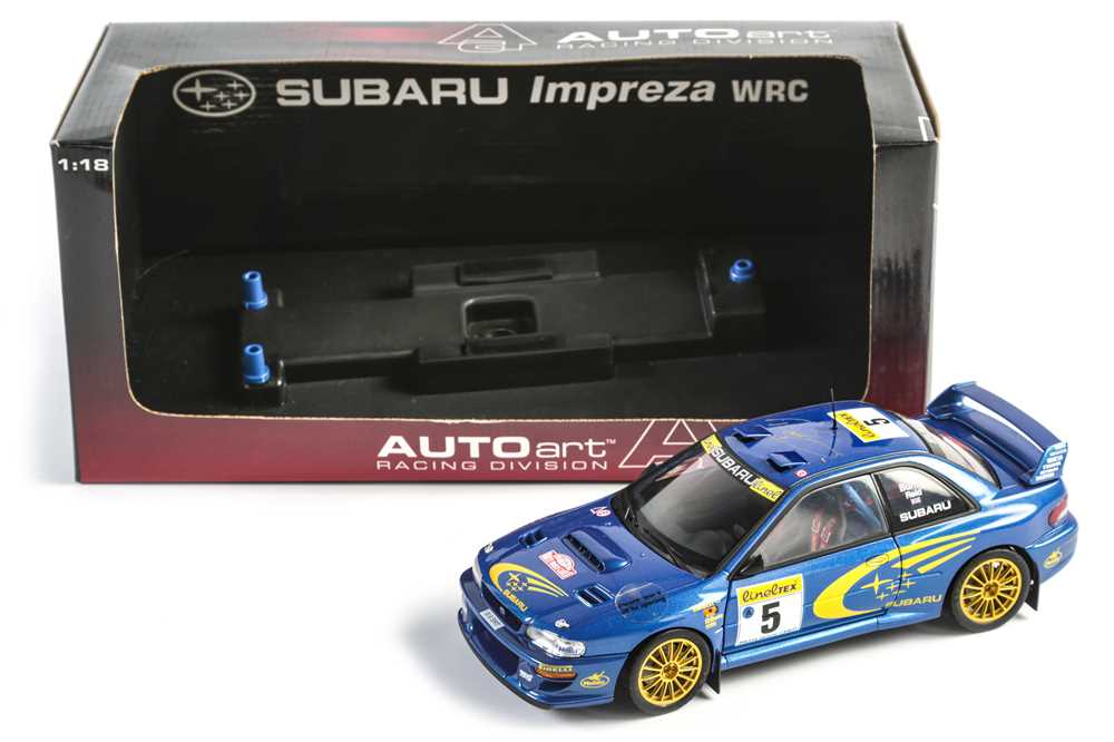 ミニカー AUTOart Subaru Impreza WRC 2004 NEW IN BOX Diecast Car Autoart Slot Racing BLUE 2004 SUBARU