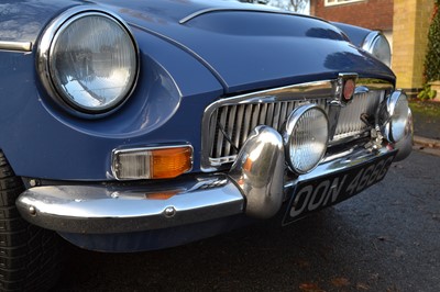 Lot 23 - 1968 MG C GT