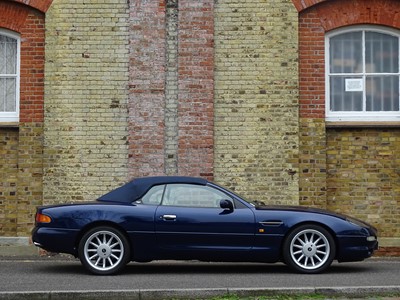 Lot 12 - 1998 Aston Martin DB7 Volante