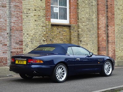 Lot 12 - 1998 Aston Martin DB7 Volante