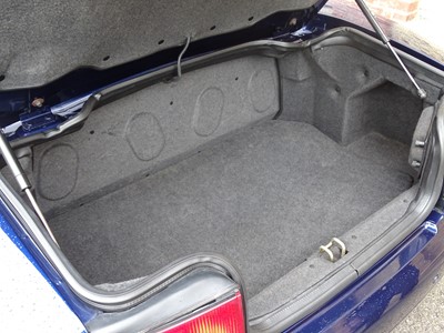 Lot 12 - 1998 Aston Martin DB7 Volante