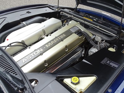Lot 12 - 1998 Aston Martin DB7 Volante