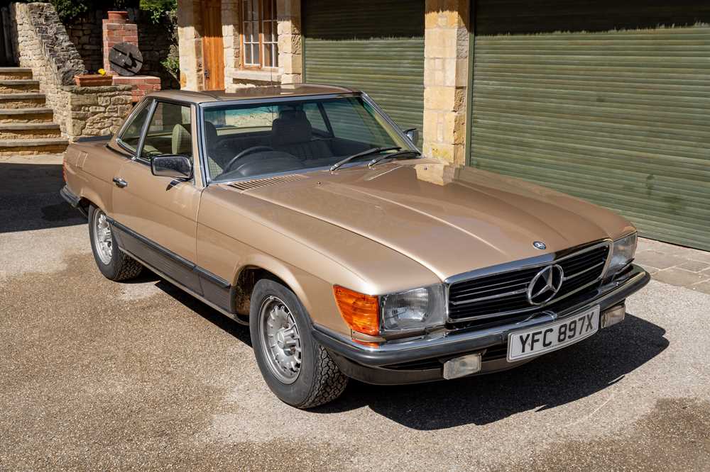 Lot 14 - 1981 Mercedes-Benz 500 SL