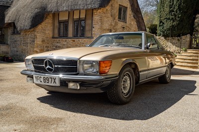 Lot 14 - 1981 Mercedes-Benz 500 SL