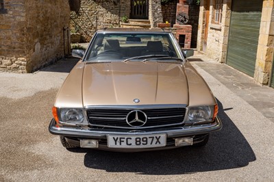 Lot 14 - 1981 Mercedes-Benz 500 SL