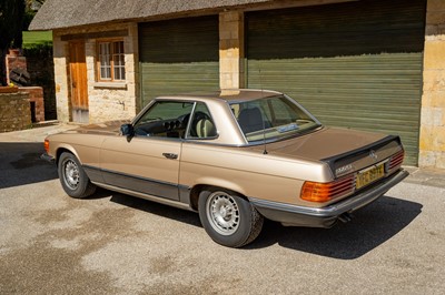 Lot 14 - 1981 Mercedes-Benz 500 SL