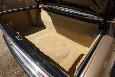 Lot 14 - 1981 Mercedes-Benz 500 SL
