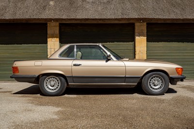 Lot 14 - 1981 Mercedes-Benz 500 SL