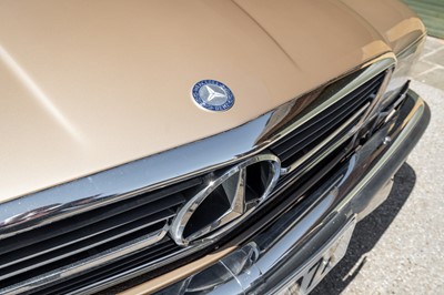 Lot 14 - 1981 Mercedes-Benz 500 SL