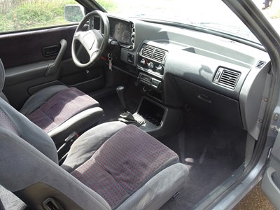 Lot 321 - c.1990 Ford Escort XR3i