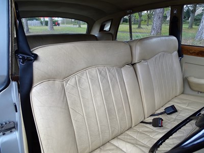 Lot 38 - 1960 Rolls-Royce Silver Cloud II