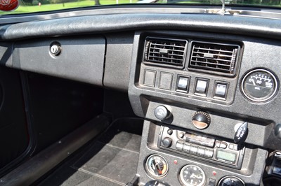 Lot 87 - 1978 MG B Roadster
