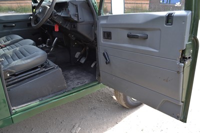 Lot 98 - 2001 Land Rover Defender 90 TD5