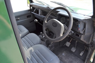 Lot 98 - 2001 Land Rover Defender 90 TD5