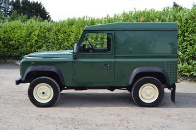 Lot 98 - 2001 Land Rover Defender 90 TD5